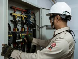 PLN Sisir Bahaya Listrik karena Banjir di Mahulu