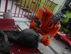Dukung Penggunaan Energi Hijau, PLN UIP KLT Lakukan Konversi Kendaraan Listrik
