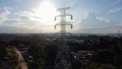 PLN UIP KLT Bangun SUTT 150 kV Sangatta-Wahau