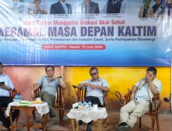 Rocky Gerung “Meramal Masa Depan Kaltim”