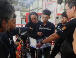 Berkat Program TJSL dari PLN UIP KLT, 10 Montir di Balikpapan Sukses Konversi Motor BBM ke Kendaraan Listrik