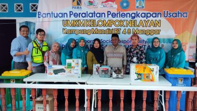 Wujudkan IGA, PAMA Bantu Peralatan UMKM Kelompok Nelayan Manggar