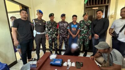 Satgas Pamtas RI-Malaysia Yonarmed 11 Kostrad bersama Tim Gabungan Gagalkan Penyelundupan Sabu dari Malaysia