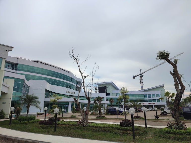 Pembangunan empat Rumah Sakit Umum Daerah (RSUD) di Kukar.