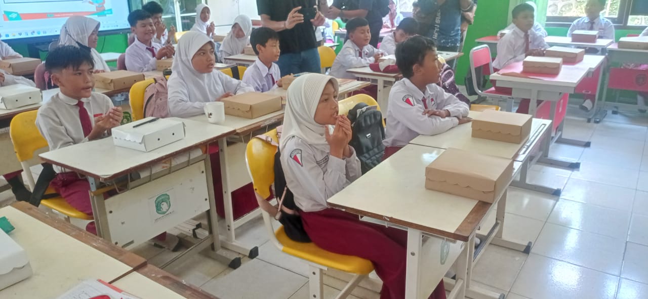 ILUSTRASI- Pelaksanaan program makan bergizi gratis.