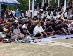 Ngabuburit Gokil! Wabup Rendi Nobar Timnas & Bukber, Warga Anggana Antusias