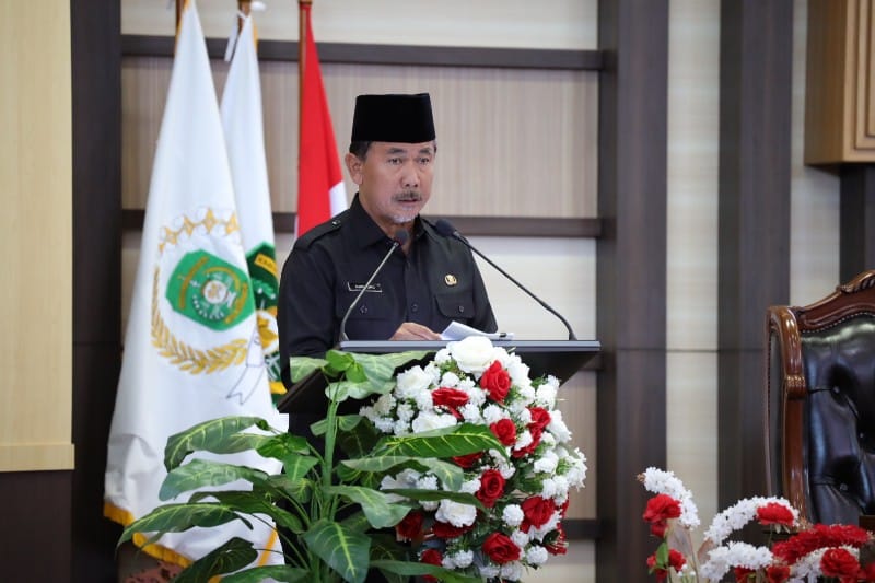 Rapat Paripurna ke-4 DPRD Kukar melalui Laporan Keterangan Pertanggungjawaban (LKPJ) yang dibacakan oleh Sekretaris Daerah Kukar, Sunggono. (Ist)
