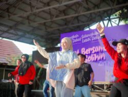 Zumba Bersama Warga, Rendi Tunjukkan Gaya Kampanye yang Membaur