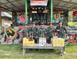 Satgas Pamtas Yonzipur 8/SMG Gagalkan Penyelundupan Miras Asal Malaysia di Long Nawang