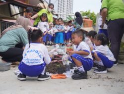 Dari Sampah Jadi Asa: Perempuan Balikpapan Tanam Harapan Lewat Kaliandra