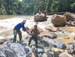 Tim Terpadu Kodam VI/Mulawarman Berhasil Buka Jalur Sungai Bahau Lewat Peledakan Batu Girem