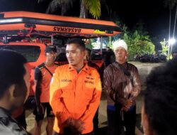 Kapal Ferry Tenggelam di Ujoh Halang, Delapan Penumpang Masih Dalam Pencarian