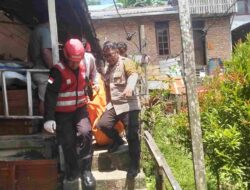 Terima Laporan Warga, Brimob Kaltim Langsung Evakuasi Korban Gantung Diri