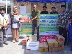Kebakaran Baru Ilir, Pertamina Patra Niaga Salurkan Sembako dan Makanan untuk Warga Terdampak