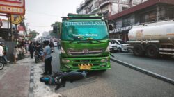 Rem Truk Diduga Blong di Turunan Rapak, Motor dari Arah Berlawanan Ditabrak